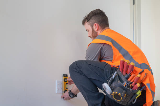 Best Commercial Electrician Services  in Pleasant Prairie, WI